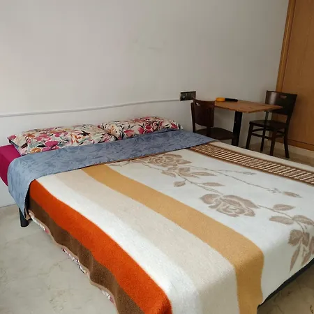 Holiday Centre Deluxe Alloggio in famiglia *