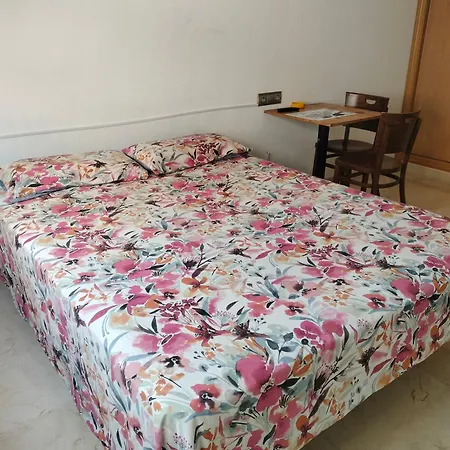 Holiday Centre Deluxe Alloggio in famiglia Alicante